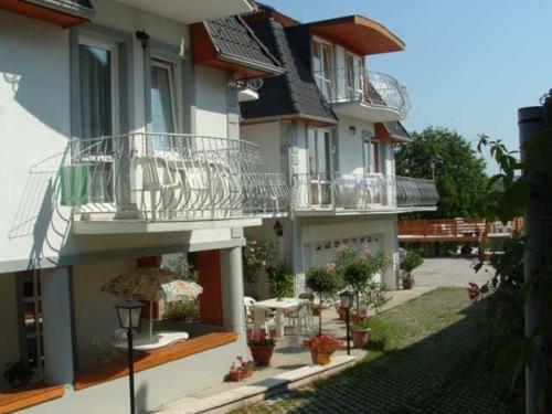 Villa Grazia Hévíz المظهر الخارجي الصورة